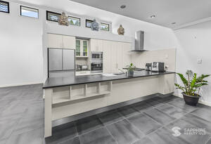 Stunning Moore Park Beach Home -Just a Walk to the Beach image 7