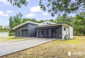 Stunning Moore Park Beach Home -Just a Walk to the Beach image 6