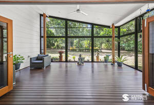 Stunning Moore Park Beach Home -Just a Walk to the Beach image 14