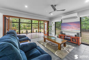 Stunning Moore Park Beach Home -Just a Walk to the Beach image 13