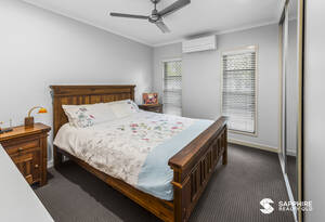 Stunning Moore Park Beach Home -Just a Walk to the Beach image 18