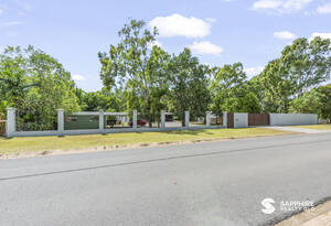 Stunning Moore Park Beach Home -Just a Walk to the Beach image 4