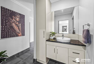 Stunning Moore Park Beach Home -Just a Walk to the Beach image 19