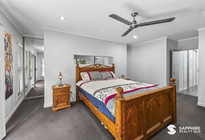 Stunning Moore Park Beach Home -Just a Walk to the Beach image 23