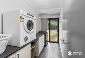 Stunning Moore Park Beach Home -Just a Walk to the Beach image 26