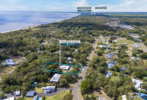 Stunning Moore Park Beach Home -Just a Walk to the Beach image 33