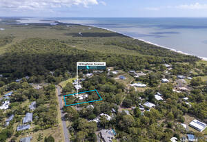 Stunning Moore Park Beach Home -Just a Walk to the Beach image 2