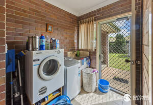 Flexible Dual‑Income Opportunity Close to Bundaberg CBD image 18