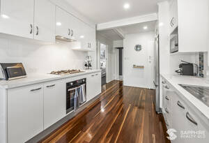 Renovated Triple‑Income Asset Minutes from Bundaberg CBD image 4