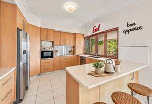 Avoca Family Favourite with Poolside Entertaining image 3