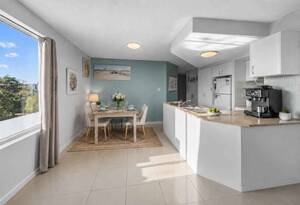 Modern Bargara Unit – Wake Up to Ocean Views and Sea Breezes image 3