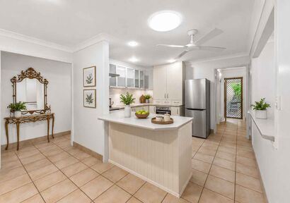 Spacious Family Home with Huge Three-Bay Shed in Kepnock image 2