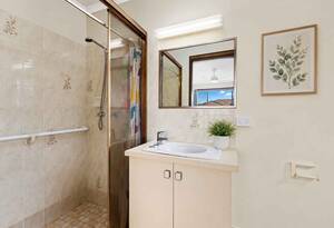 Live the Island Dream in Family-Friendly Bongaree image 9
