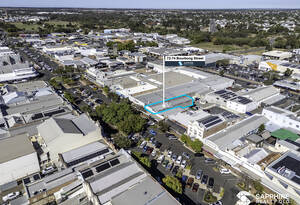 Welcome to 72–74 Bourbong Street, right in the heart of Bundaberg's CBD. image 18