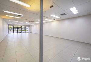 Prime Bourbong Street Opportunity | Flexible Retail, Showroom or Office Space image 5