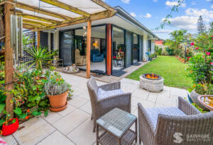 Executive Living in an Exclusive Gated Golf Course Community image 21