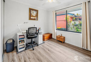 Executive Living in an Exclusive Gated Golf Course Community image 14