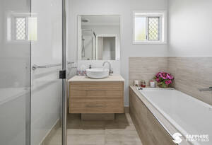 Coastal Lifestyle, Space & Convenience in Central Bargara image 12